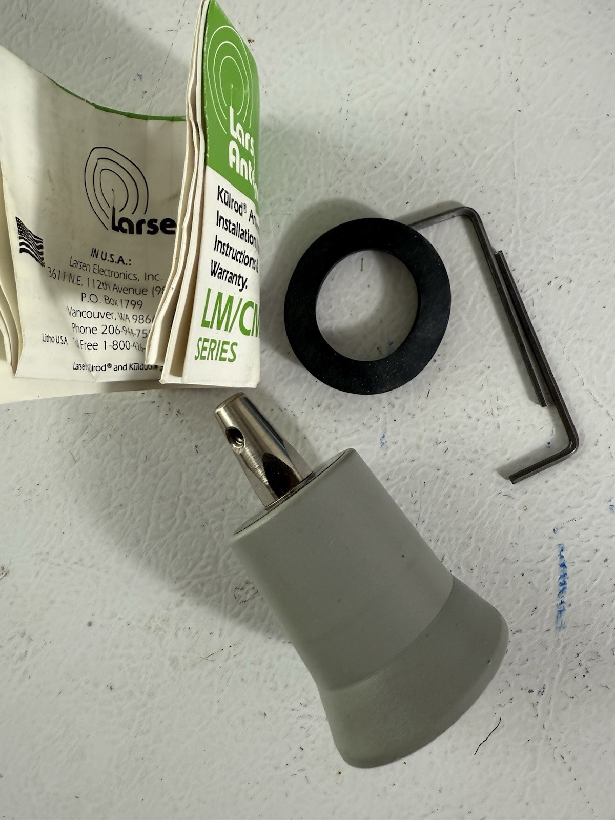 Vintage Larsen Kulrod Model  LM-150 - Frequncy 144-74 Antenna NOS