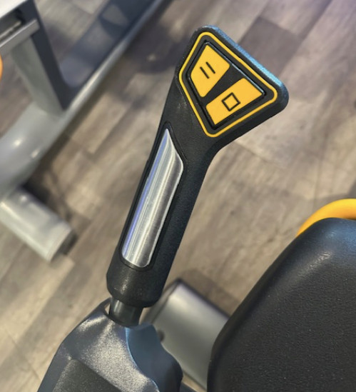 Matrix | Performance Recumbent Bike w/ Touch Console