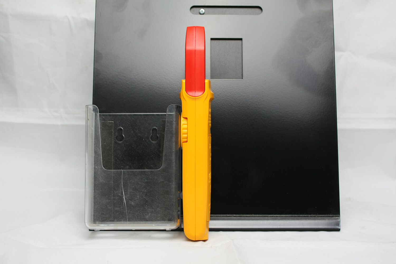 Fluke 325 True RMS AC DC Current and Voltage Tester Capacitance Clamp Frequency