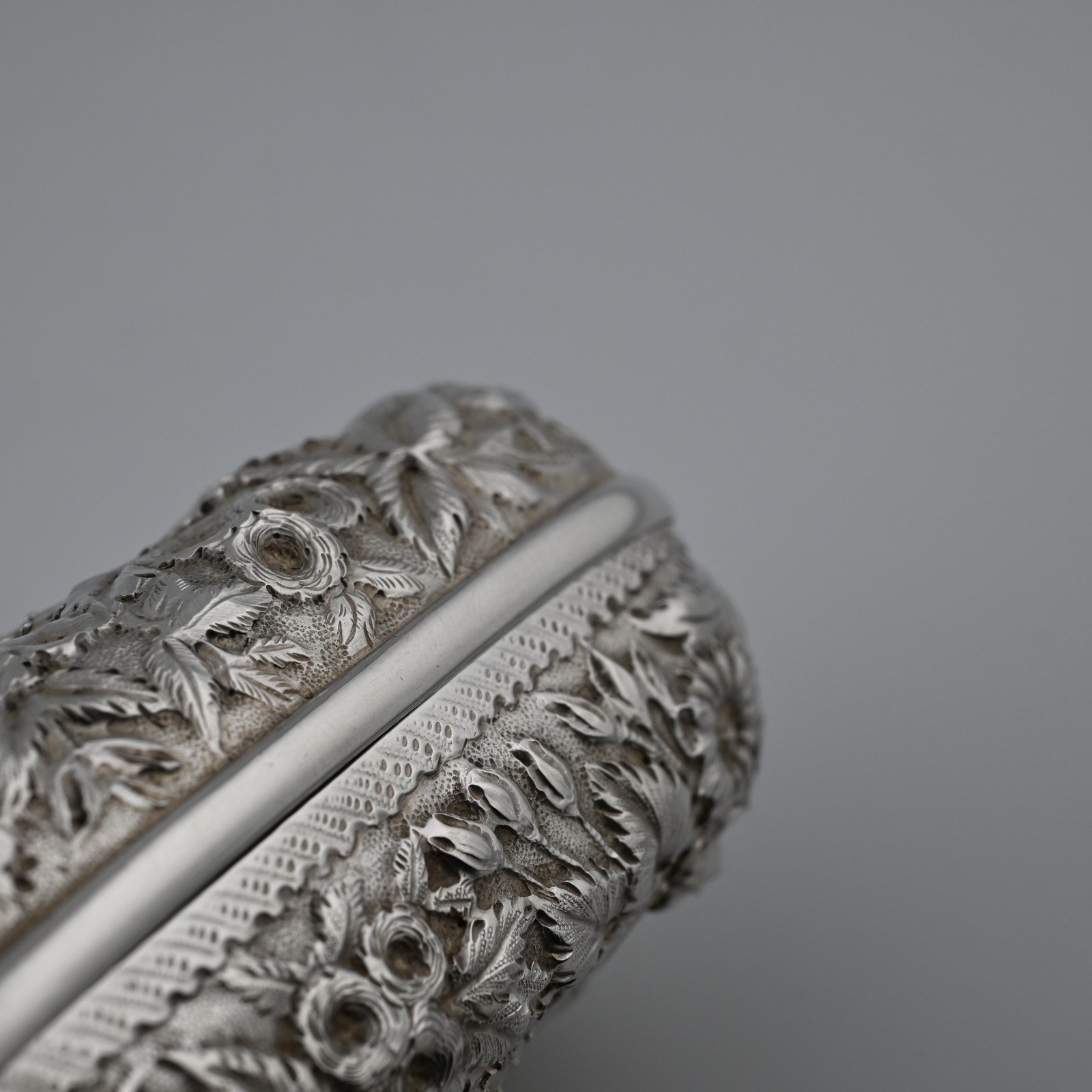 Rare Sterling Silver Jacobi & Jenkins Repousse Soap Box Baltimore ~No Mono