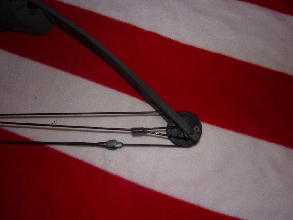 Browning Fox 1 Youth Compound Bow