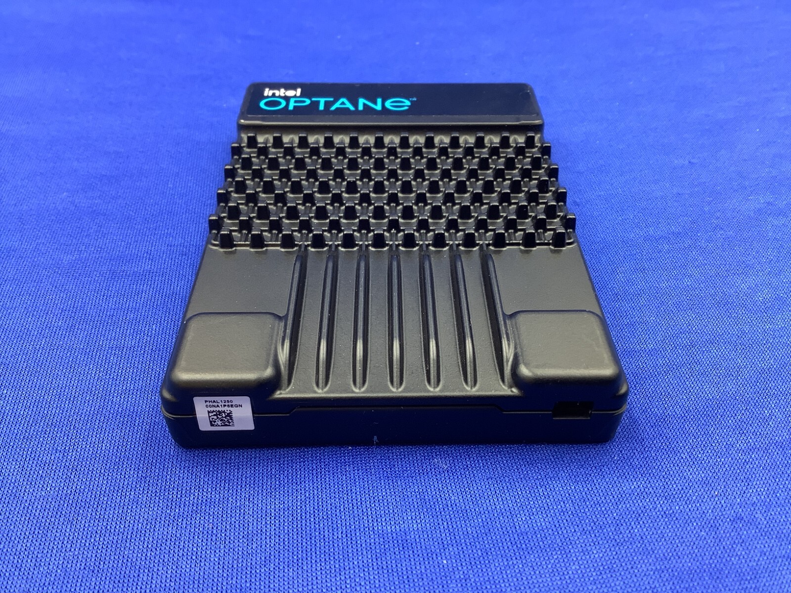 SSDPF21Q016TB01 Intel Optane DC P5800X Series 1.6TB 2.5in PCIe x4, 3D XPoint SSD