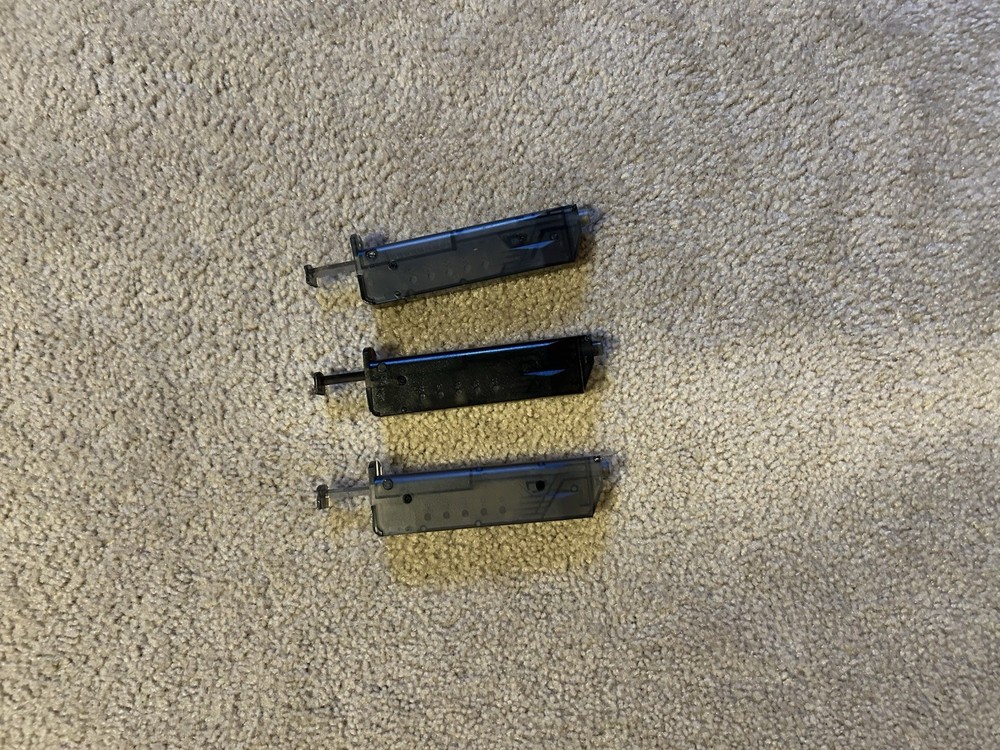 Airsoft Gun Pack relisting for buyer