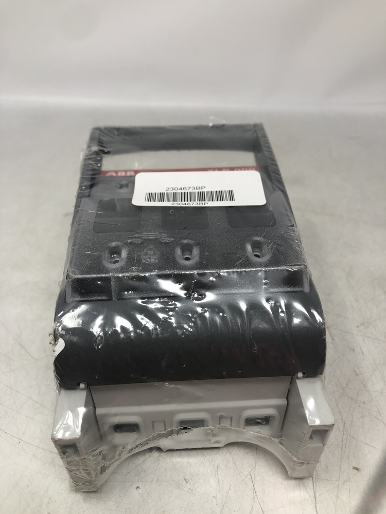 ABB XLP000 Circuit Breaker Component