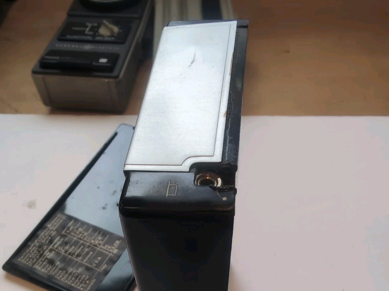 Rare Philips Transistor Radio L1 D 90 T 6V