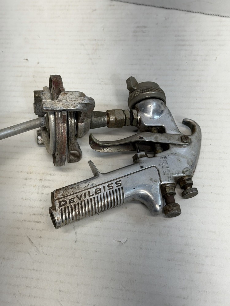 DeVilbiss JGA Spray Gun Conventional Air Paint Untested