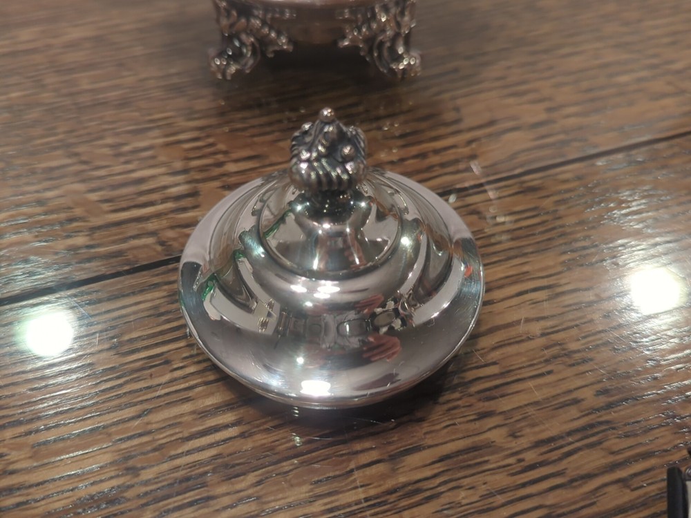 REED & BARTON REGENT 5600 Silverplate Sugar Bowl & Lid