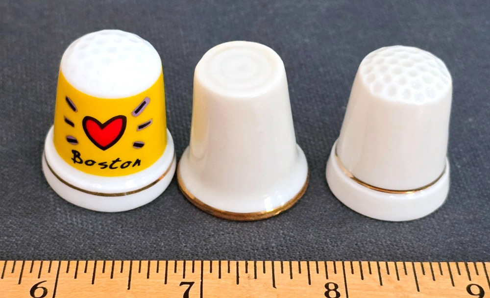 Charming 3pc Souvenir Ceramic Thimbles