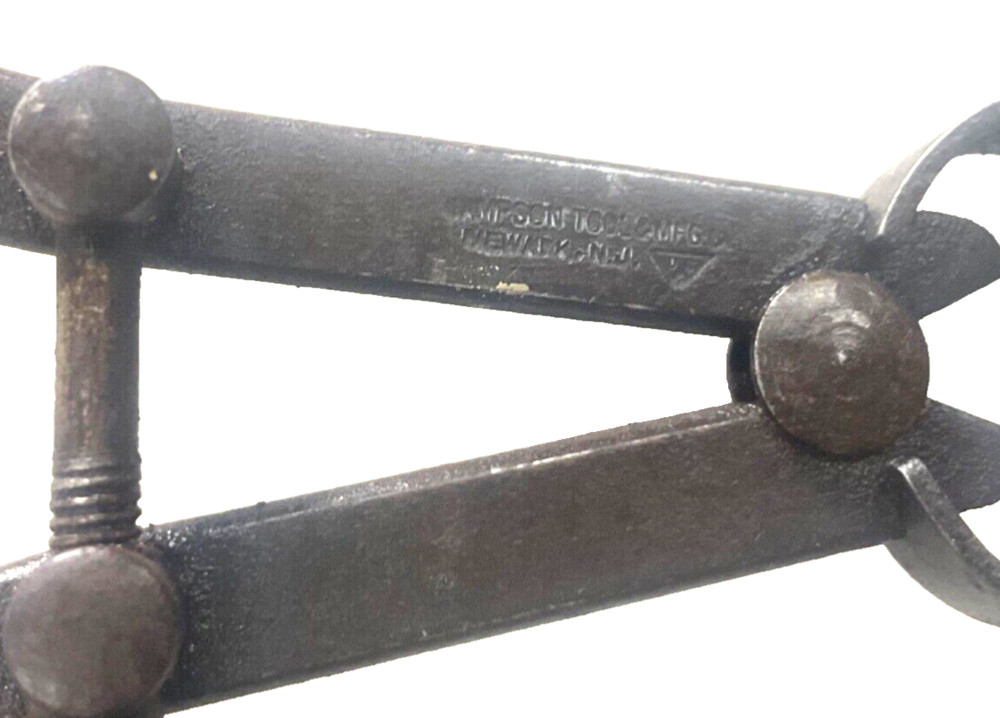 SAMPSON TOOL & MFG. CO. 5” SPRING JOINT, FLAT LEG OUTSIDE CALIPER