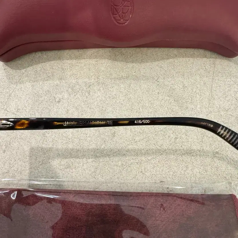 Jacquemus Prourdun Black Model