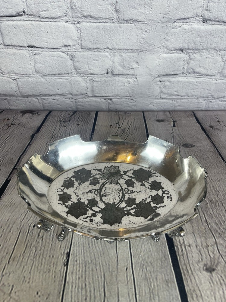 Vintage Rogers & Bro Silverplate Footed Bowl Grape Design 12”