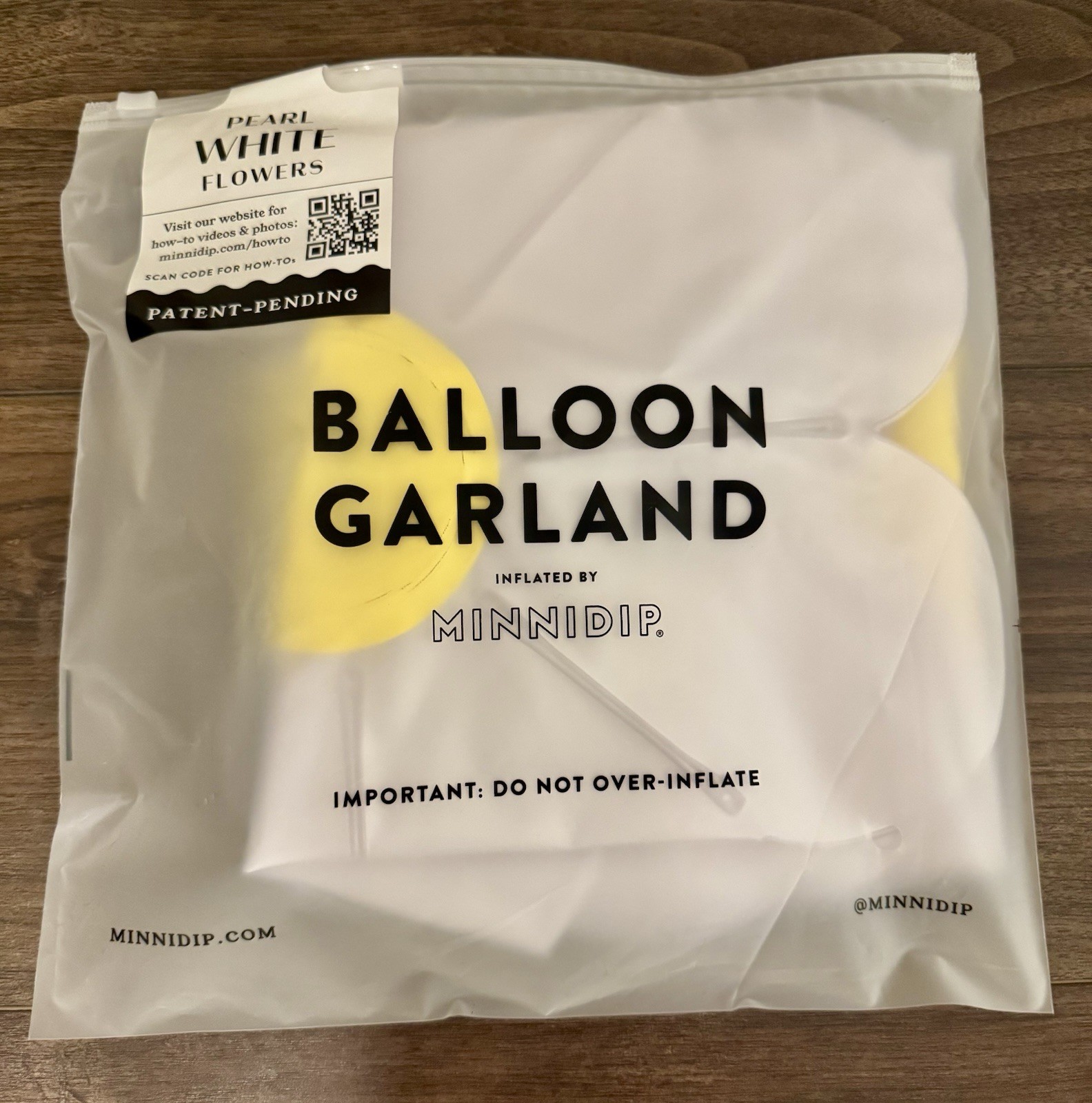 Minnidip BALLOON GARLAND Flowers In Pearl (PEARLESCENT) 3 PACK Sealed New