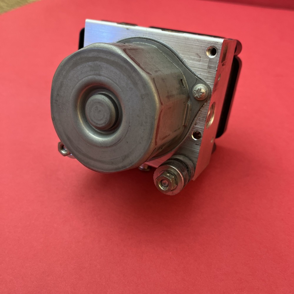 2013 13-14 Ducati Multistrada 1200S Touring ABS Pump Brake Module Control Unit