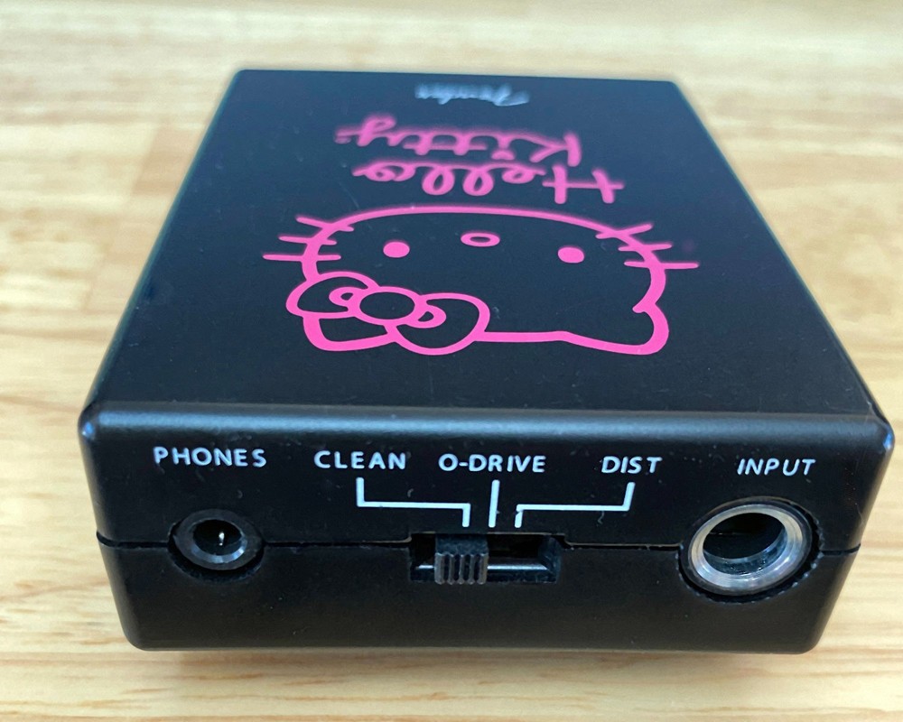 FENDER HELLO KITTY HEADPHONE AMP (Rare)