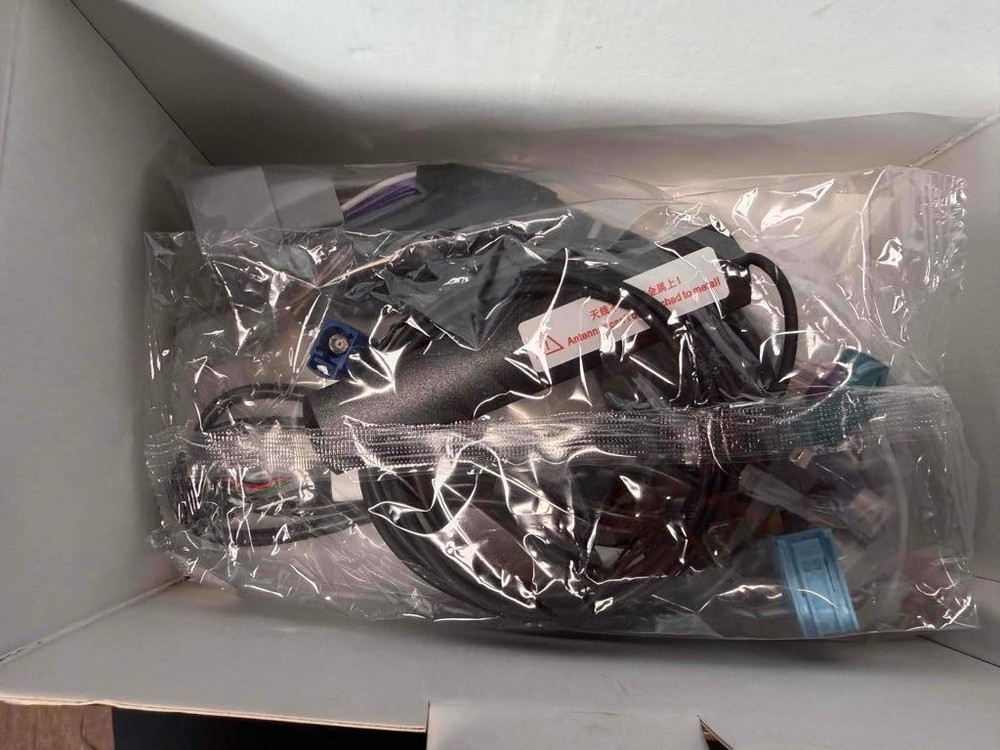 NEW Auto Module XYS-CP31DCLH8816WBS Wireless Carplay & Android Auto Module