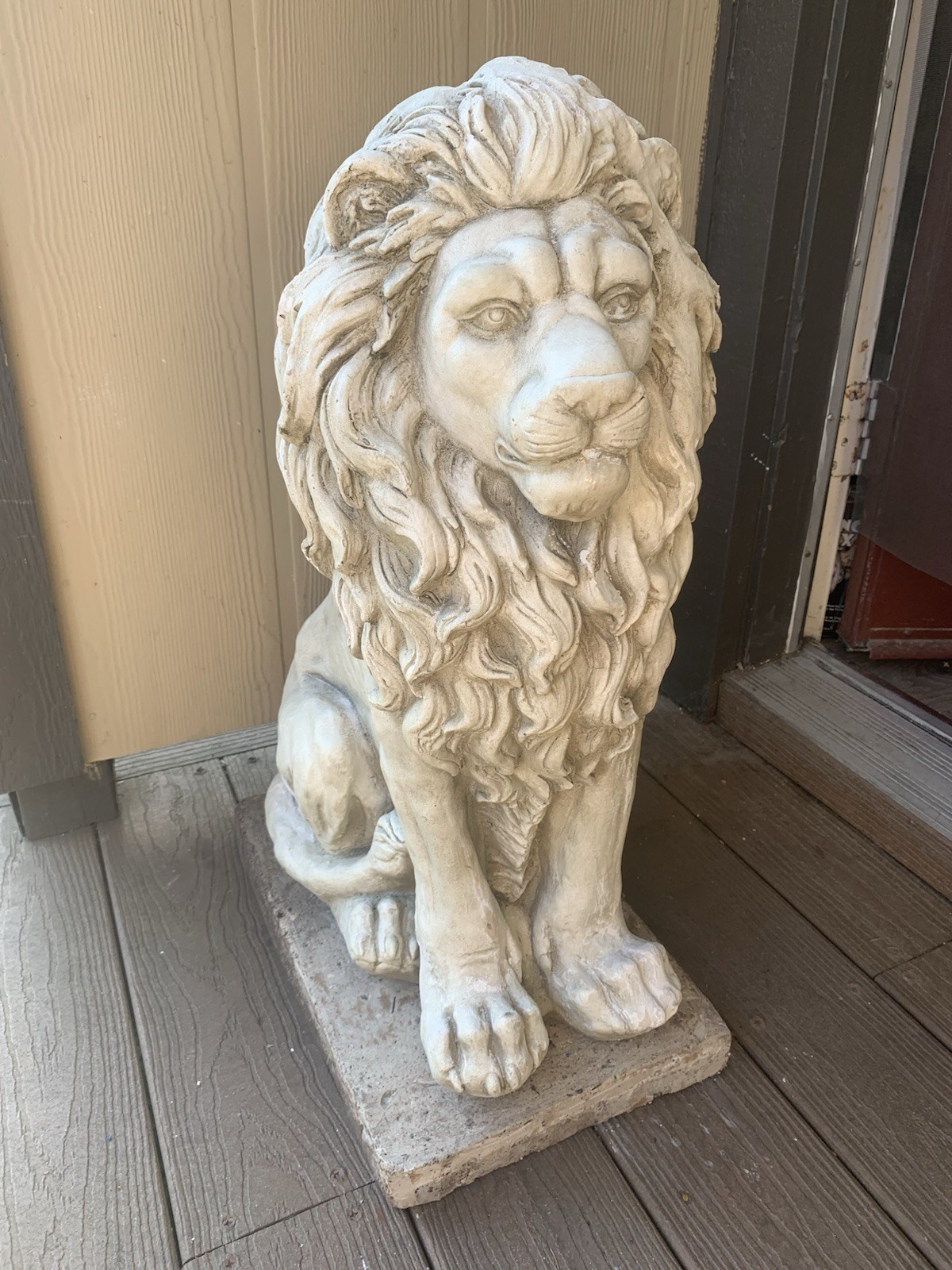 LATEX RUBBER MOLD + Fiberglass casing Large Lion H. 27” YKM-5084A Made In USA