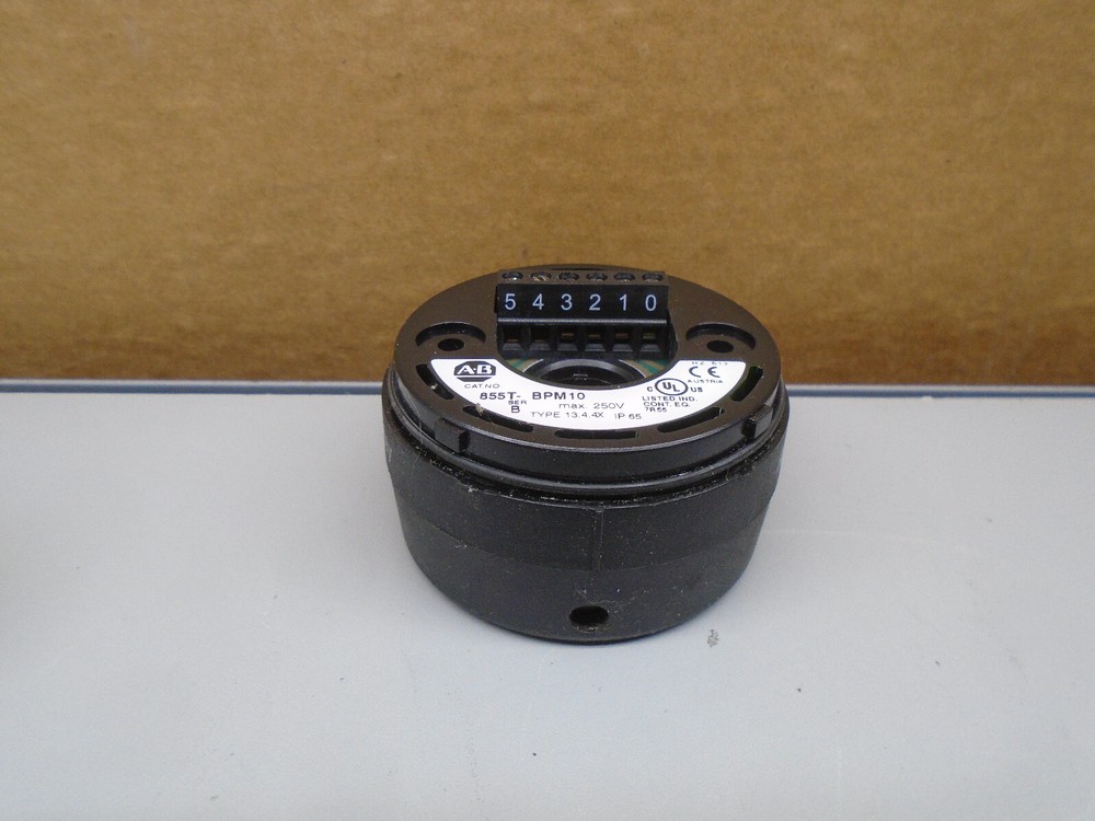 855T-BPM10 Allen Bradley Stack Light Base 855TBPM10 X63