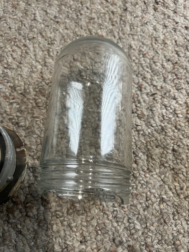 Killark Explosion Proof Light Fixture Max Lamp Size 150 Watts Max