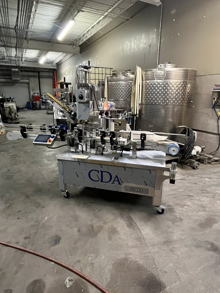 CDA R1000 Bottle Labeler