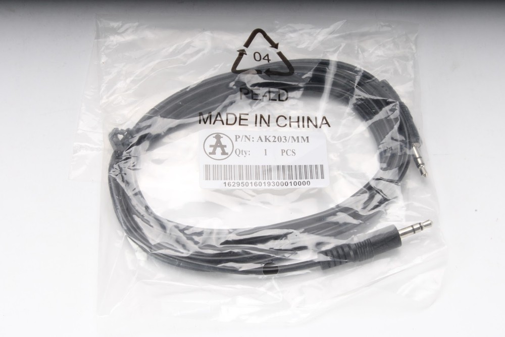 Williams AV IR T1 Infrared Transmitter With Accessories - New Open Box