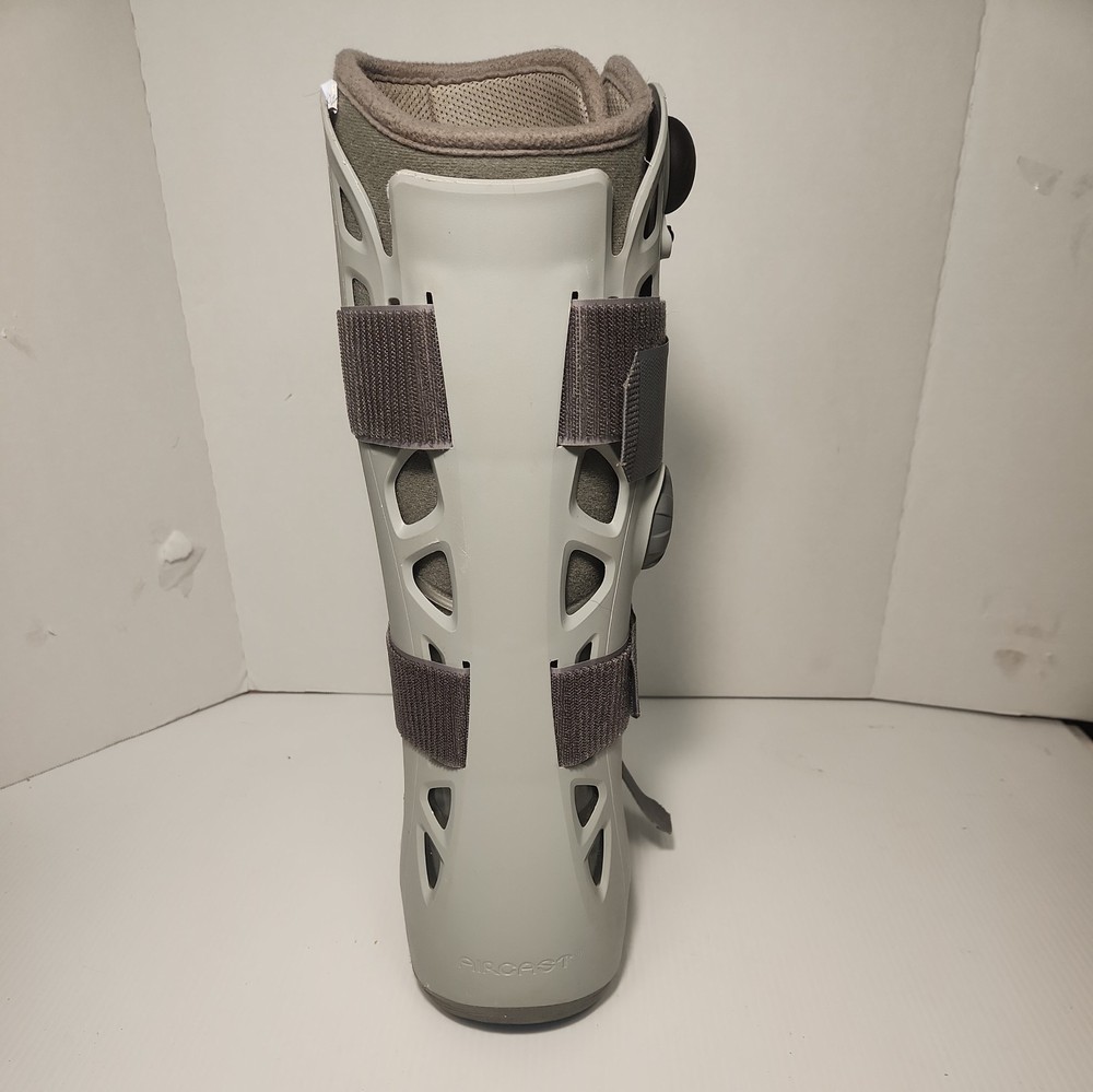 Aircast Softstrike Walking Boot Large With Side Pump Inflation Inflatable