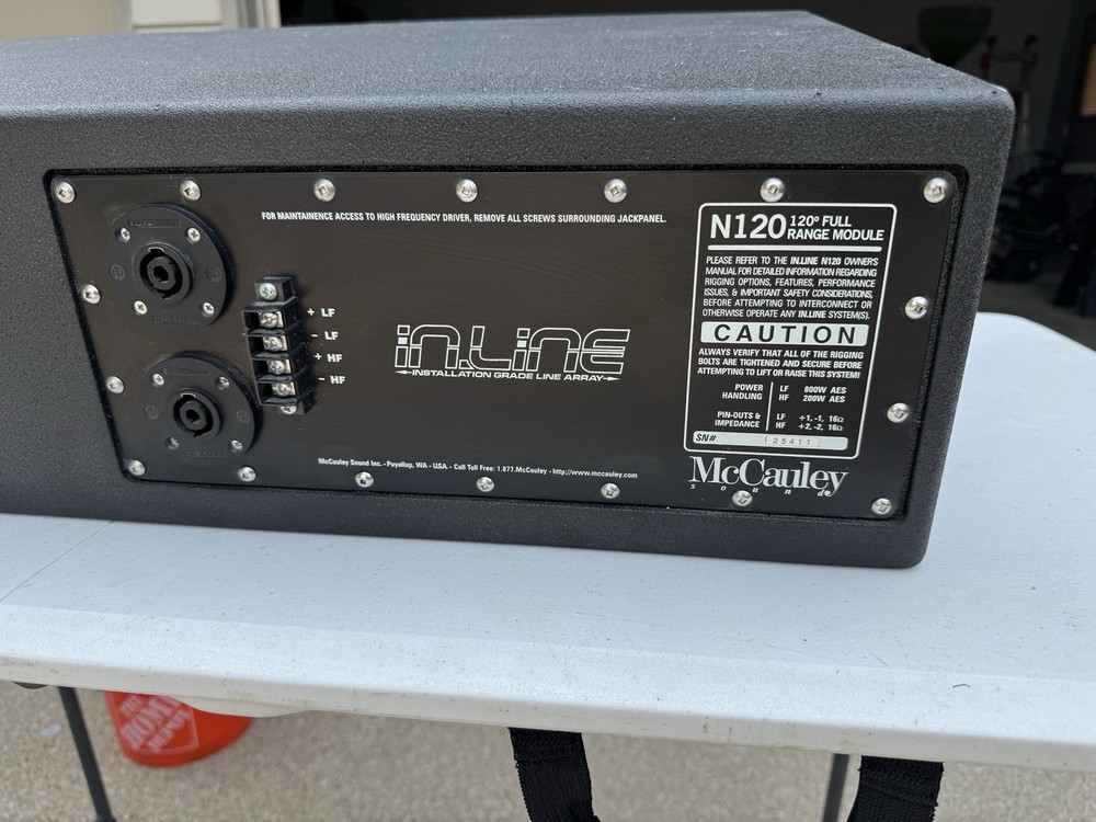 McCauley In.line line array 4 boxes