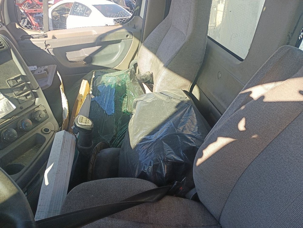 Freightliner Cascadia Left Driver Cowl Panel (12826764