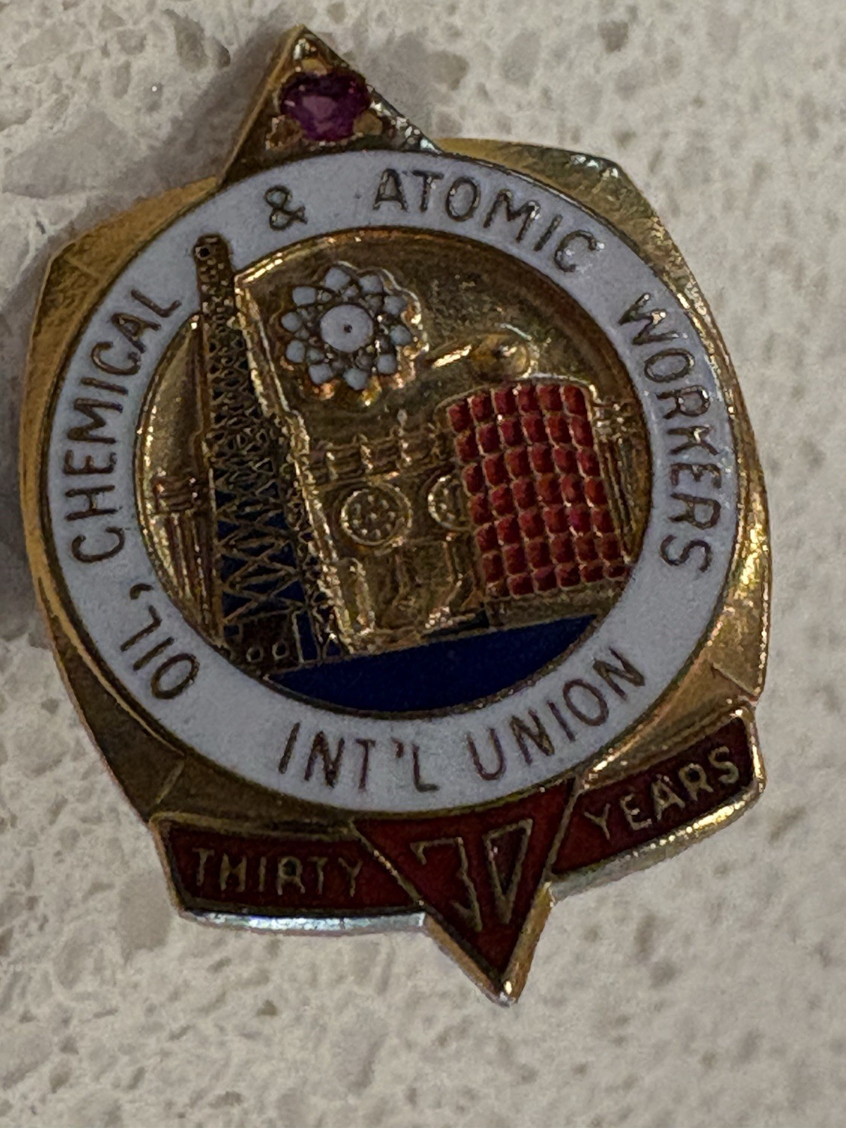 Vintage International Union Oil Chemical & Atomic Workers 10,20,25, & 30