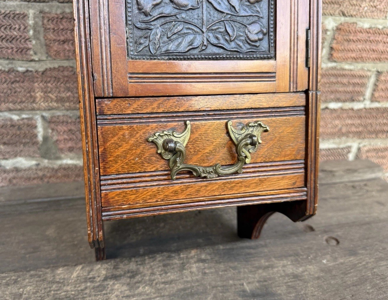 Antique Edwardian Oak Wall Hanging Smokers Cabinet & Original Glass Match Holder