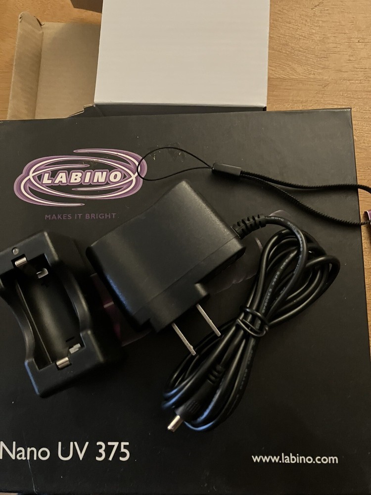 Labino Nano UV 375 Flashlight