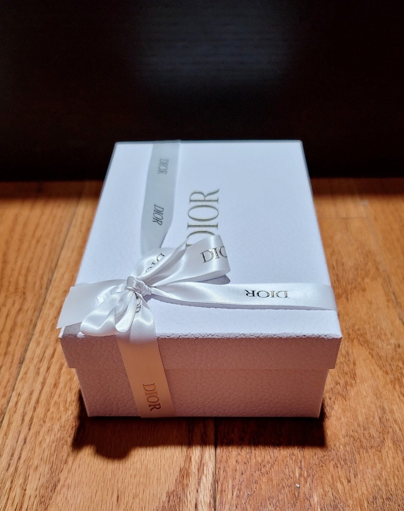 DIOR Medium Gift Box