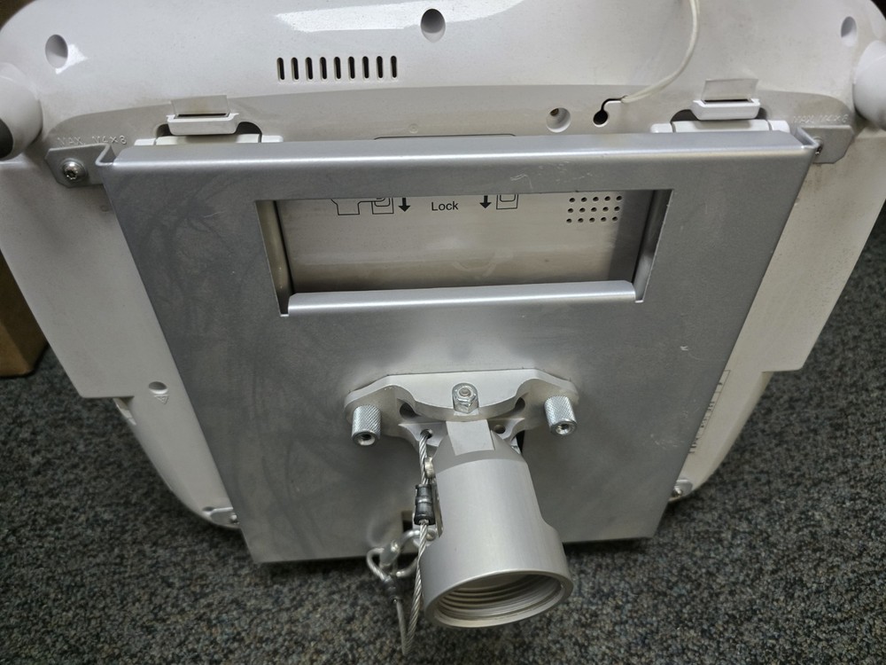 NEC NP 1000 Projector With Celing Mount