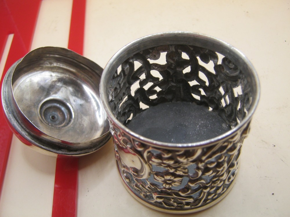 Antique Chester Sterling Silver Thread / Cotton / String Dispenser Box