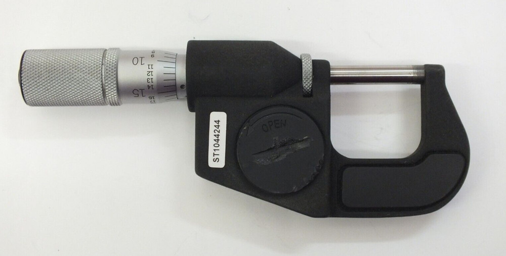 Starrett S766AZ Precision Measuring Tool Kit: 2 Pc Digital Caliper & Micrometer