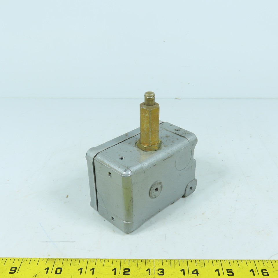 Micro Switch OPA-Q Splash Proof Snap Switch Plunger Actuator 20A 480V