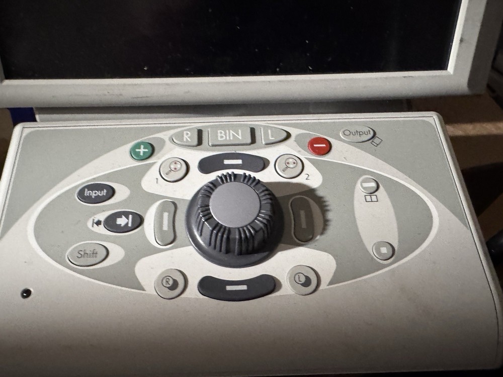 Nidek RT-6100 Control Console