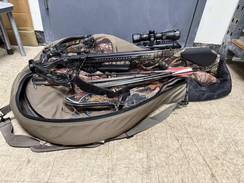 BARNETT GHOST 415 REVENANT CROSSBOW + EXTRAS - (USED)