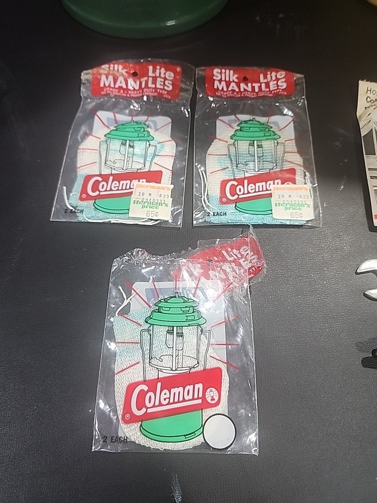 Coleman Lantern And Carry-Case Model 220J