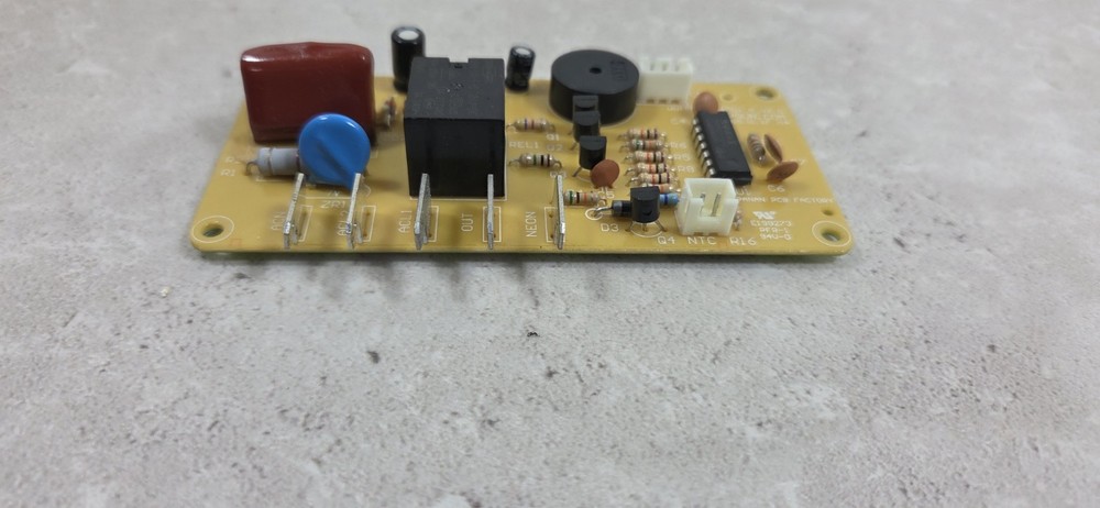 Waring Pro WWM450 Belgian Waffle Maker REPLACEMENT PART - MAIN BOARD