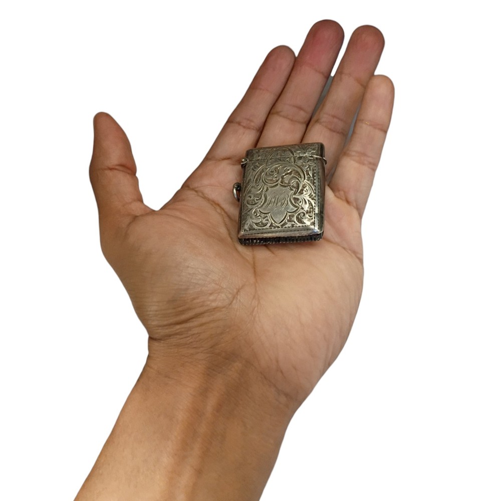 Edwardian Sterling Silver Vesta Case Pendant