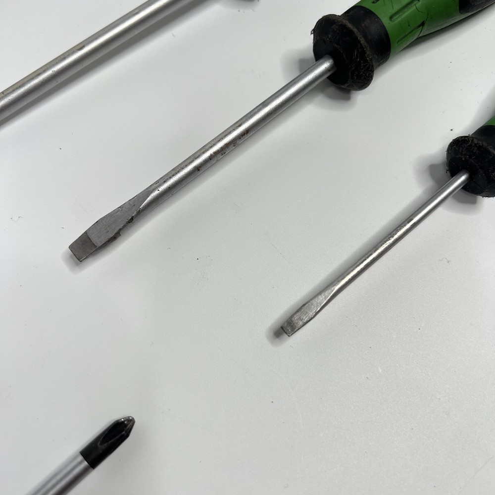 Matco Tools 8 Piece Green Handle Combination Tip Screwdriver Set Witte Germany