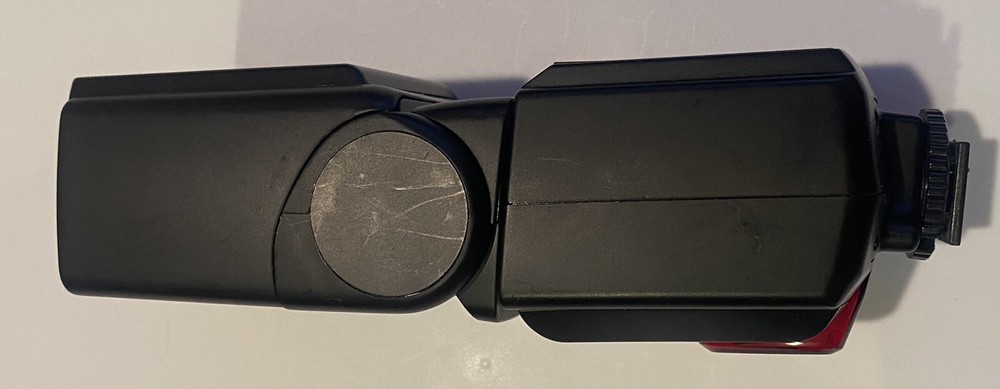ZEIKOS - ZE-SB700 Digtal SLR Camera Flash - TESTED