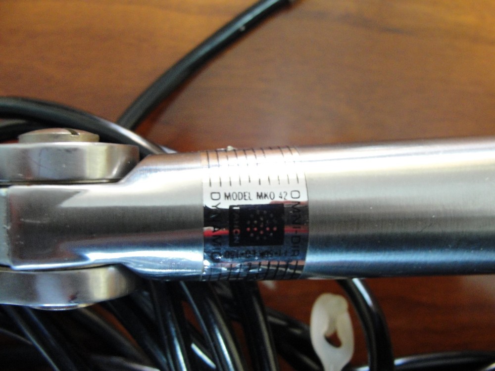VINTAGE FANON DYNAMIC MICROPHONE MODEL MKO 42