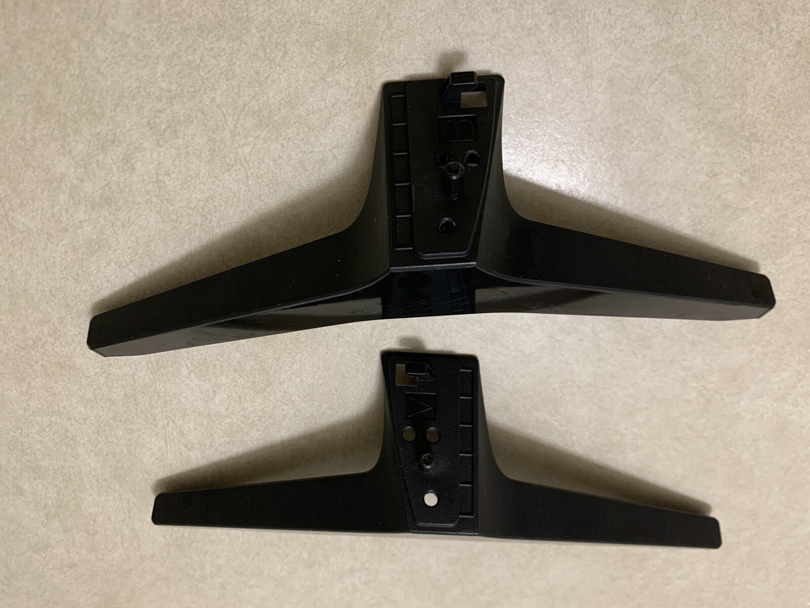 LG 65UJ6300 STAND LEGS 65UN6950ZUA MAM643875 (NO SCREWS) 60UK6090