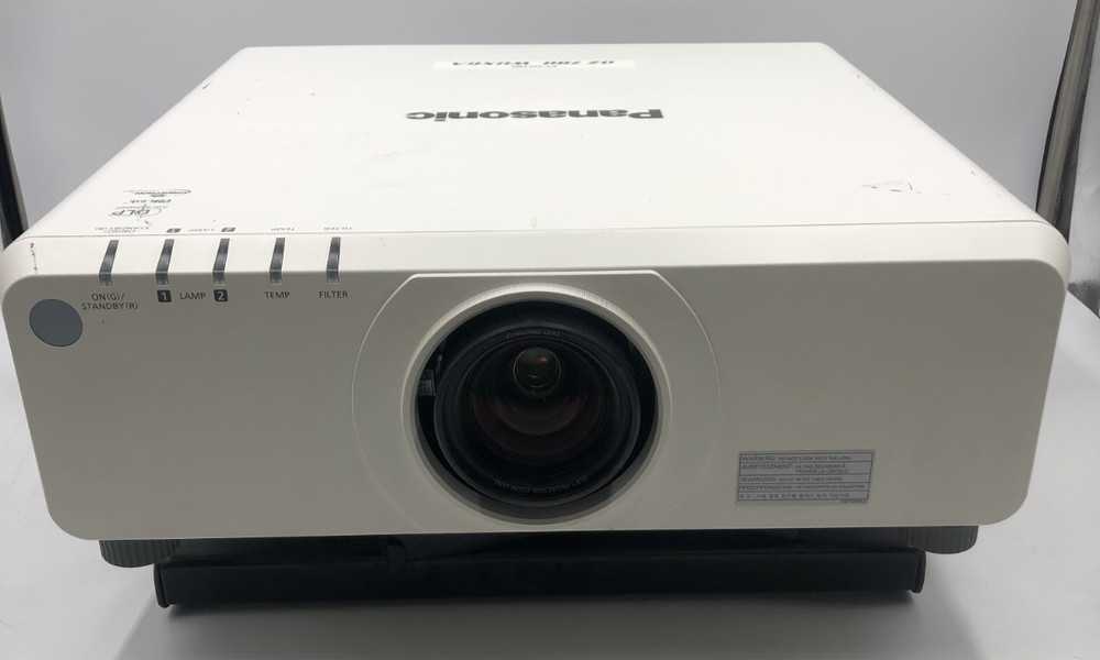 PANASONIC PT-DZ780W DLP PROJECTOR