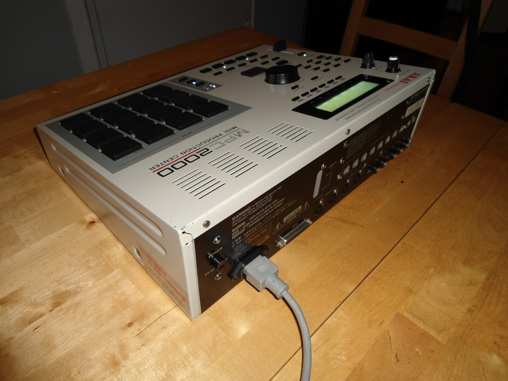 Akai MPC 2000 w/Custom White LEDs & Black PADs Max RAM Sample & Boot Disks