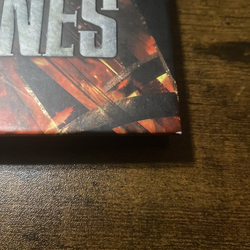 Warhammer 40K Codex: Space Marines 6th Edition Hardcover (2012)