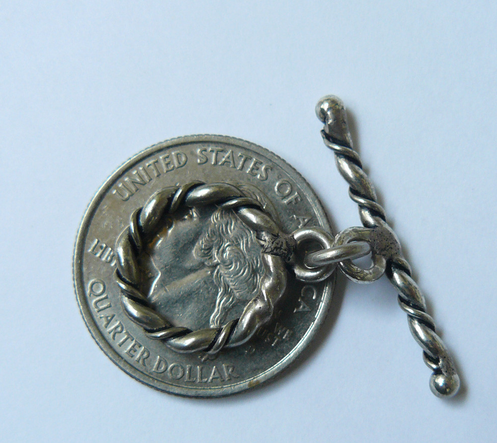 Sterling SilverToggle Clasp Twist design