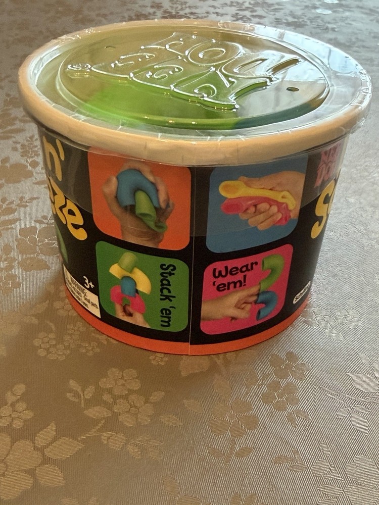 Nee Doh Mac ‘n Squeeze