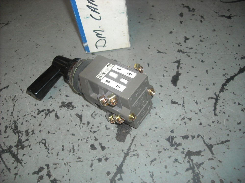 IDEC ACSNO-243-PB CAM SWITCH
